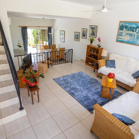 Sunset Villa Polis Luaran gambar